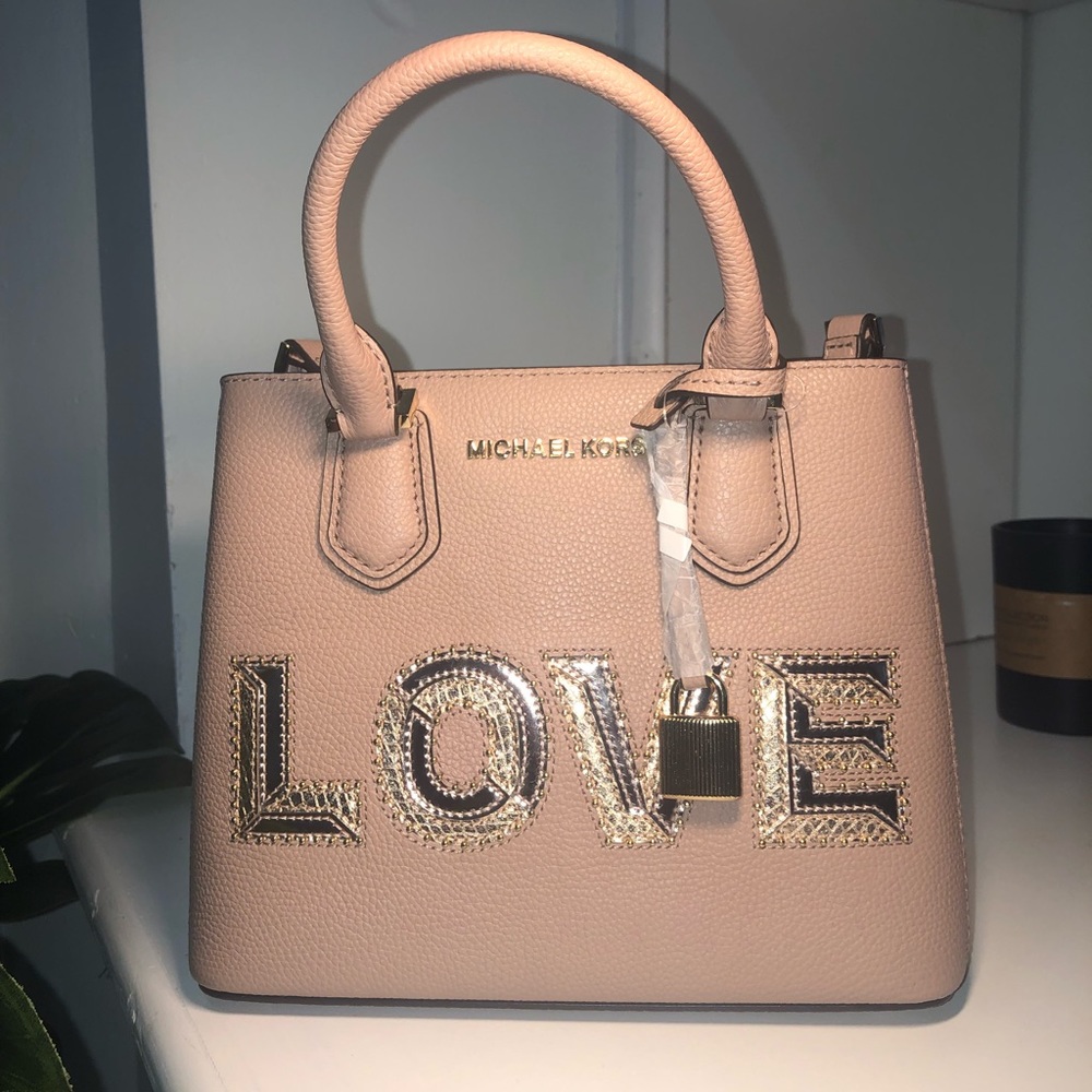 MKAdele Messenger Crossbody Leather Satchel Medium